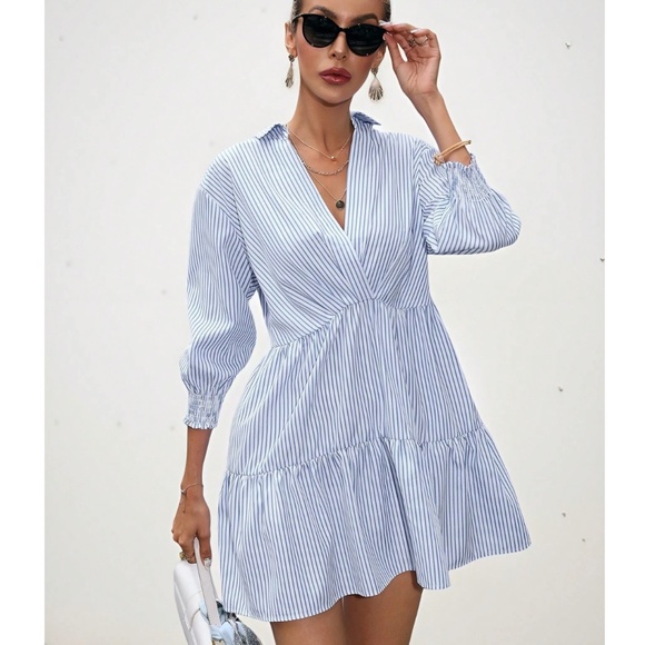 Striped White Blue Mini Dress Ruffle Detail V-Neck 3/4 Sleeve - Picture 1 of 8